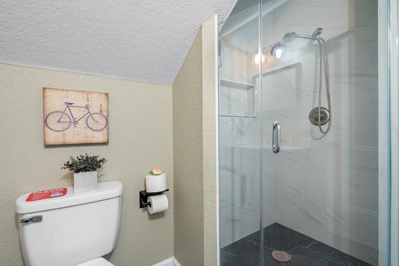 Cozy And Spacious 4Br House With Pool In Tampa Kültér fotó